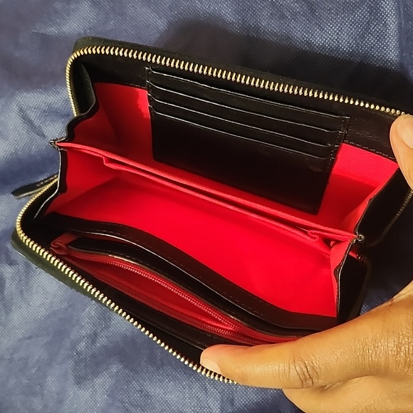 Dooney&Bourke Wallet - Picture 4 of 10